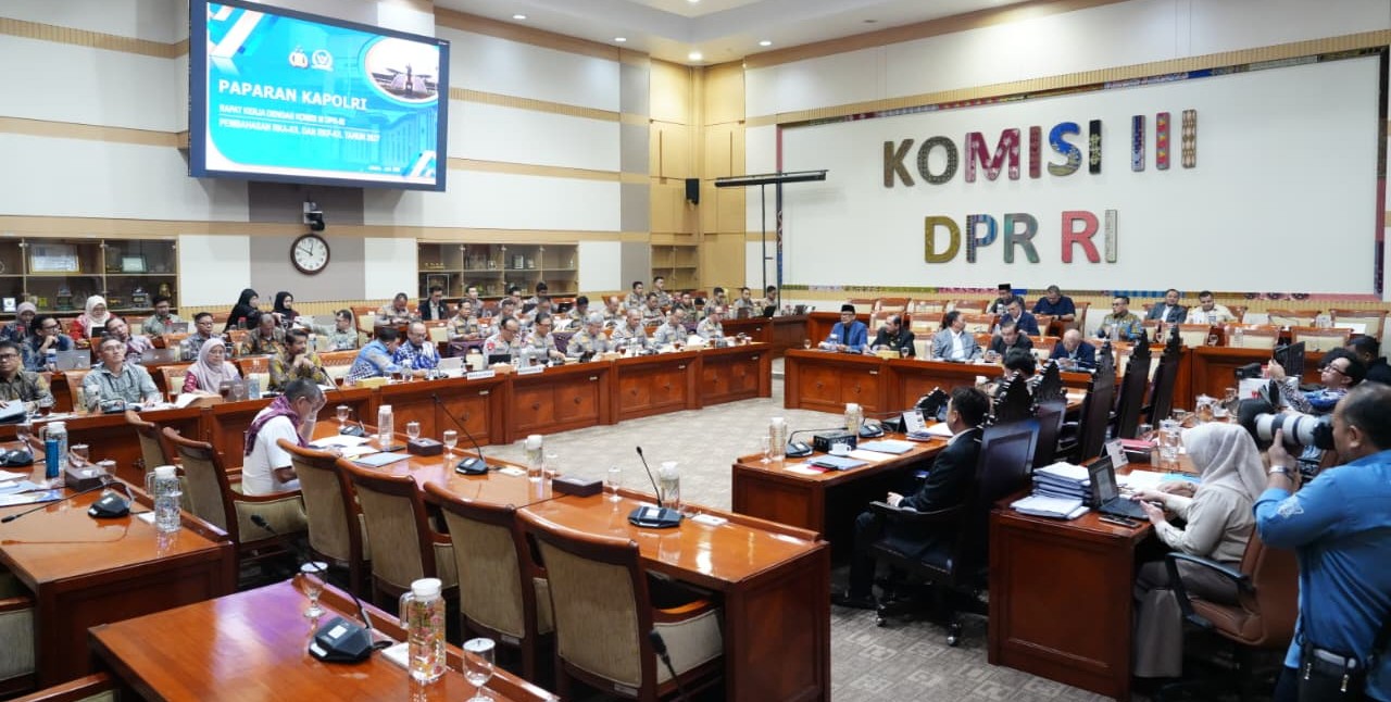 Ketua Komisi III DPR RI: Hasil Survei Litbang Kompas Jadi Motivasi Polri Tingkatkan Pelayanan kepada Masyarakat