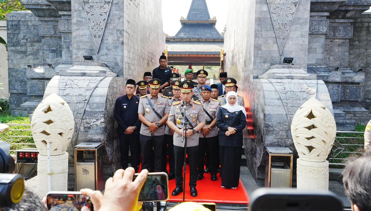 Jelang Hari Bhayangkara ke-80, Kapolr Ziarah ke Makam Presiden RI Terdahulu Sebagai Momentum Refleksi Nilai Kebangsaan